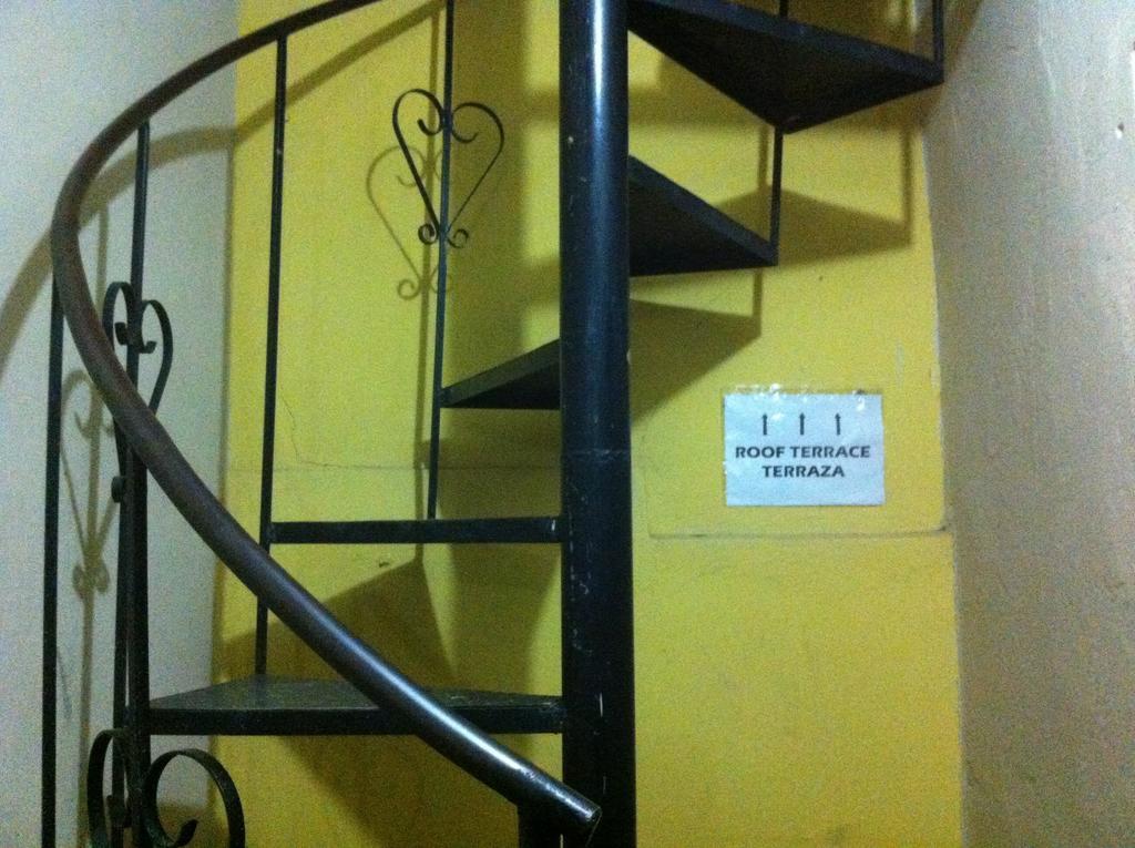 Brabant Hostal Nazca Ngoại thất bức ảnh